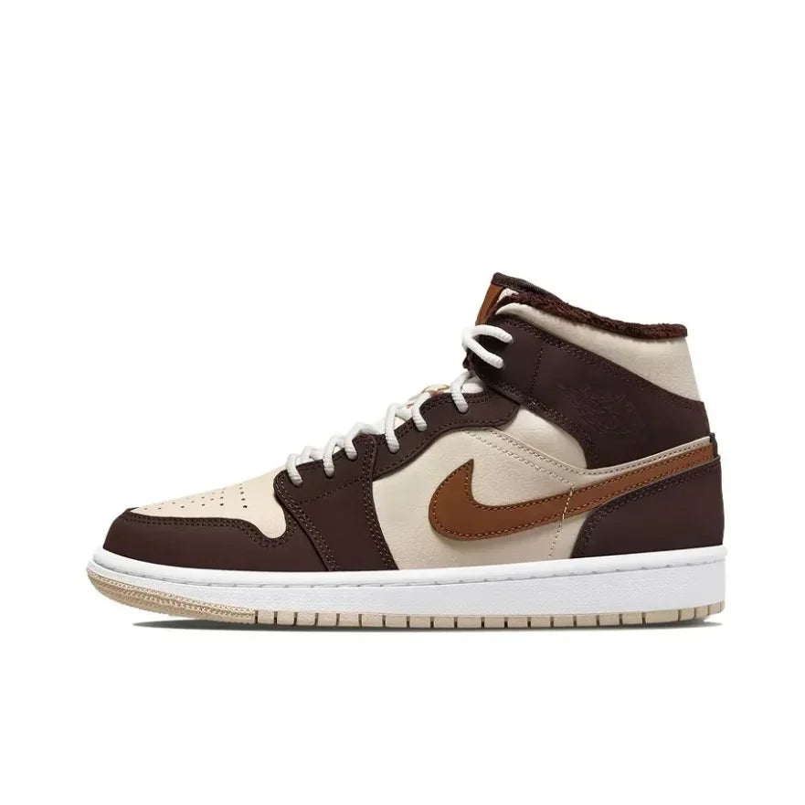 Nike Pink Air Jordan 1 MID Classic Trend Basketball Shoes Comfortable and wear-resistant casual sneakers Men and women's models