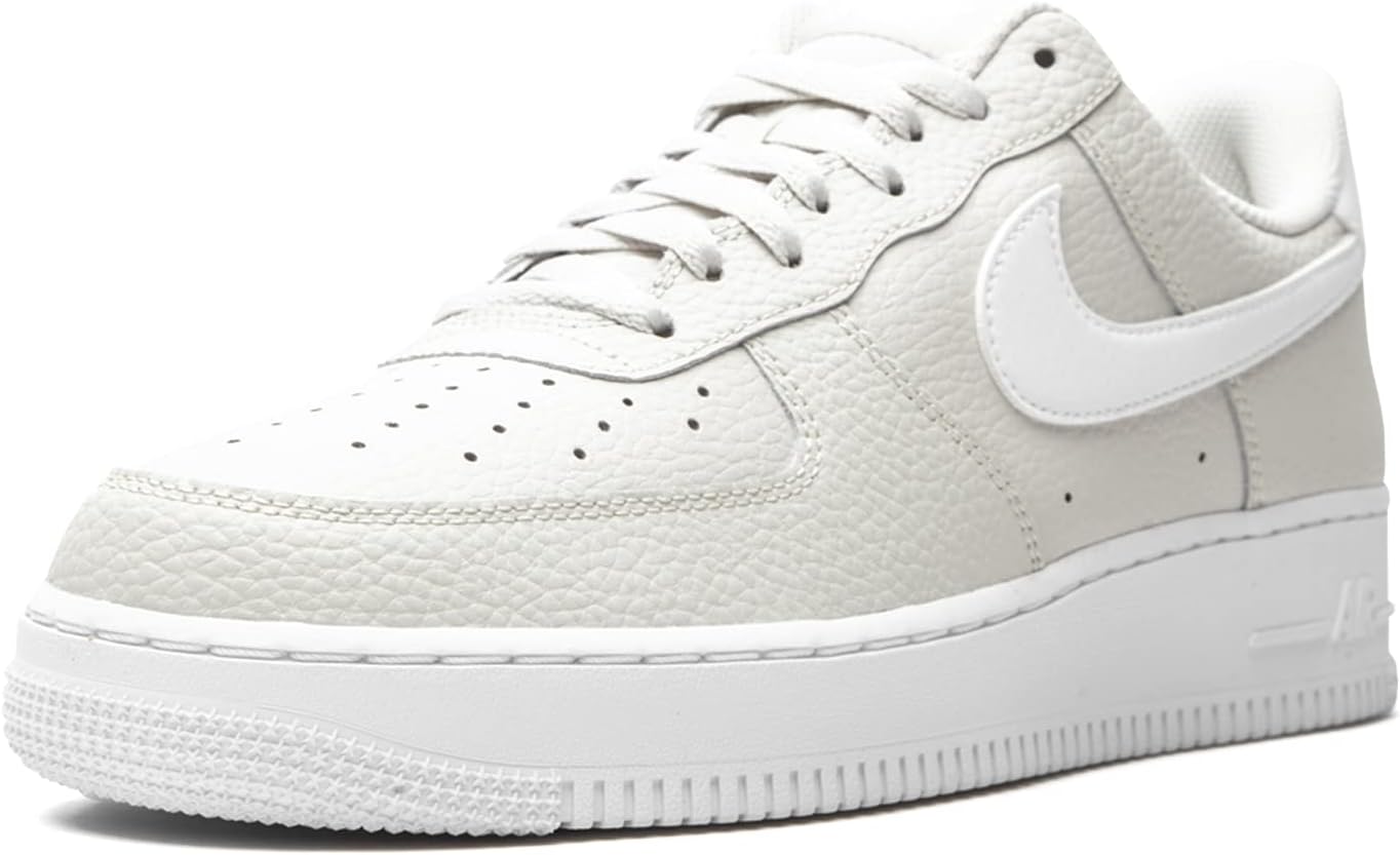 NIKE Air Force 1 '07 herr sneaker