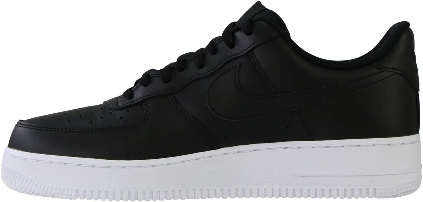 NIKE Air Force 1 '07 herr sneaker