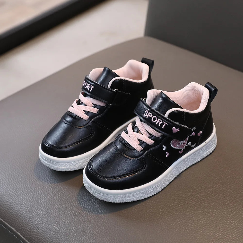 Love Embroidery PU Leather Platform Shoe Child Casual Sneakers Round Toe Brand Designer Dad Sneaker for Girls Boy Footwear