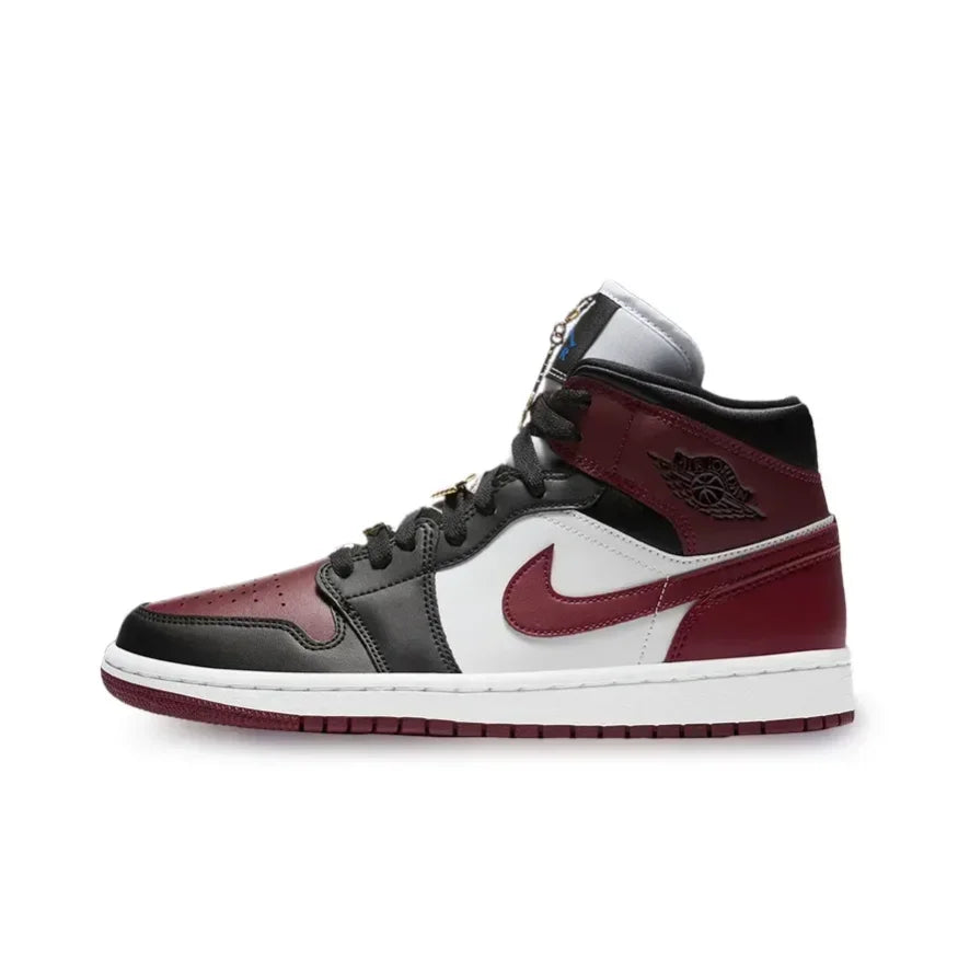 Nike Pink Air Jordan 1 MID Classic Trend Basketball Shoes Comfortable and wear-resistant casual sneakers Men and women's models