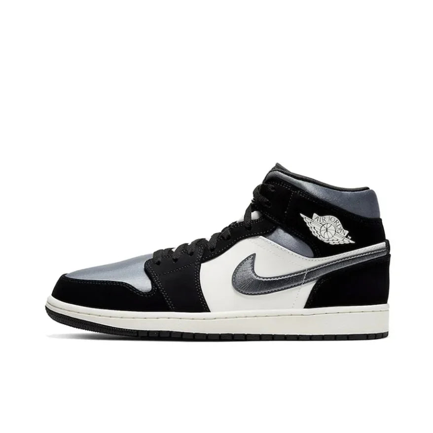 Jordan Air Jordan 1 mid Comfortable classic versatile mid-top retro boardshorts blue black