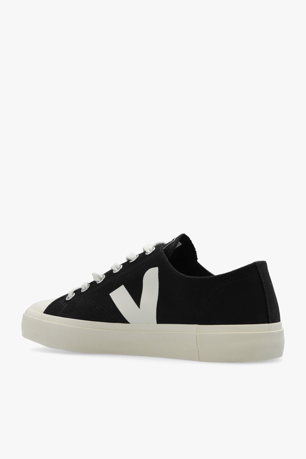 3957746 VEJA outdoor sport trendy street style men's sneakers